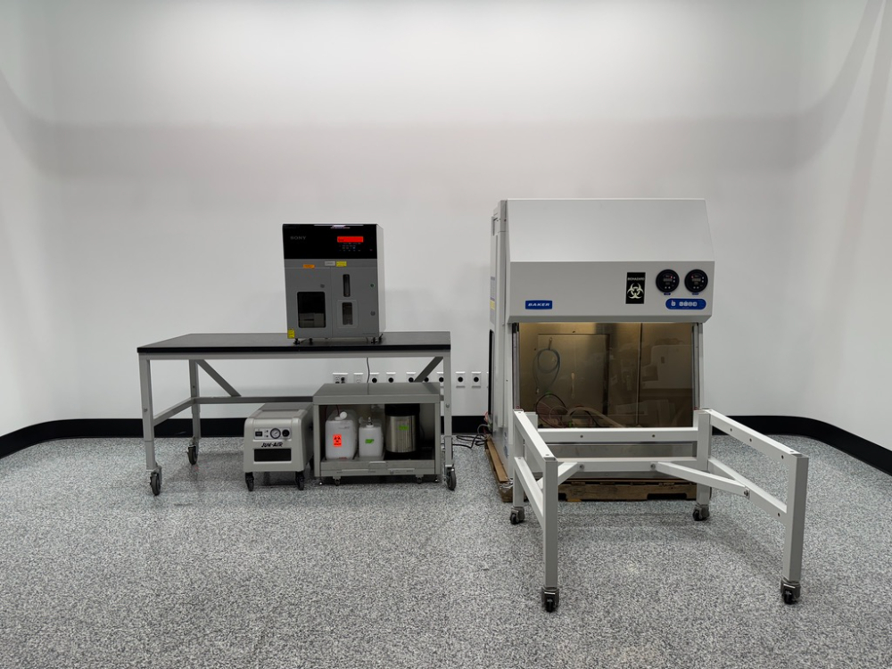 Image of Sony LE-SH800SFP (4 laser) Cell Sorter System with Biosafety Cabinet